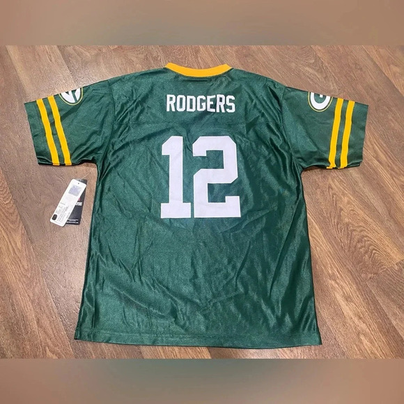 NFL Teams Aaron Rodgers Green Bay Packers #12 Green Youth Jersey Size XL 18/20 - Picture 4 of 9